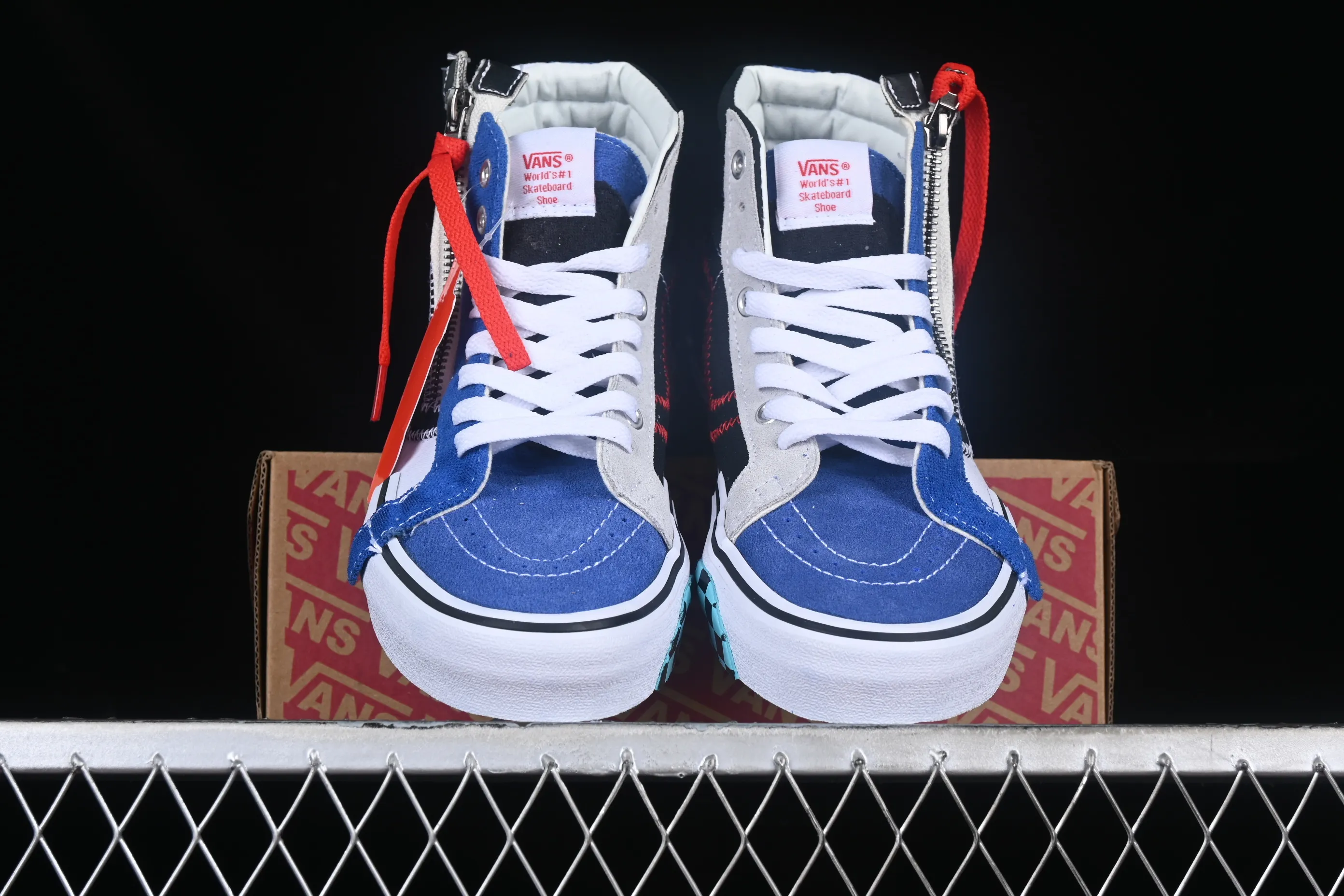 All categories Vans Vans series Vans Hi Vans high-top Vans Vault Sk8-Hi Cap LX deconstruction high-top canvas sneakers VN0A3WM1XHR